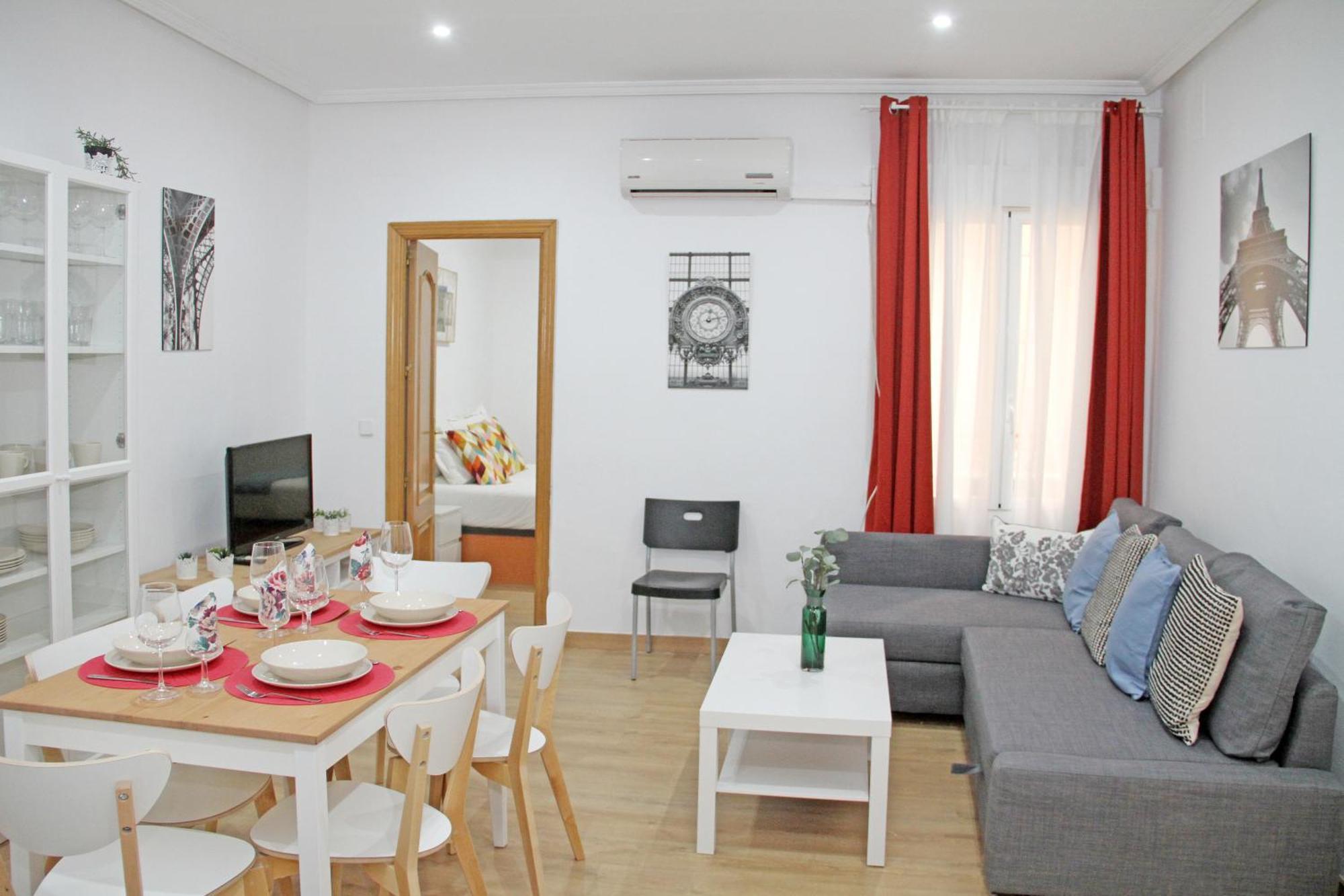 Lujosos Apartamentos En El Centro De マドリード エクステリア 写真
