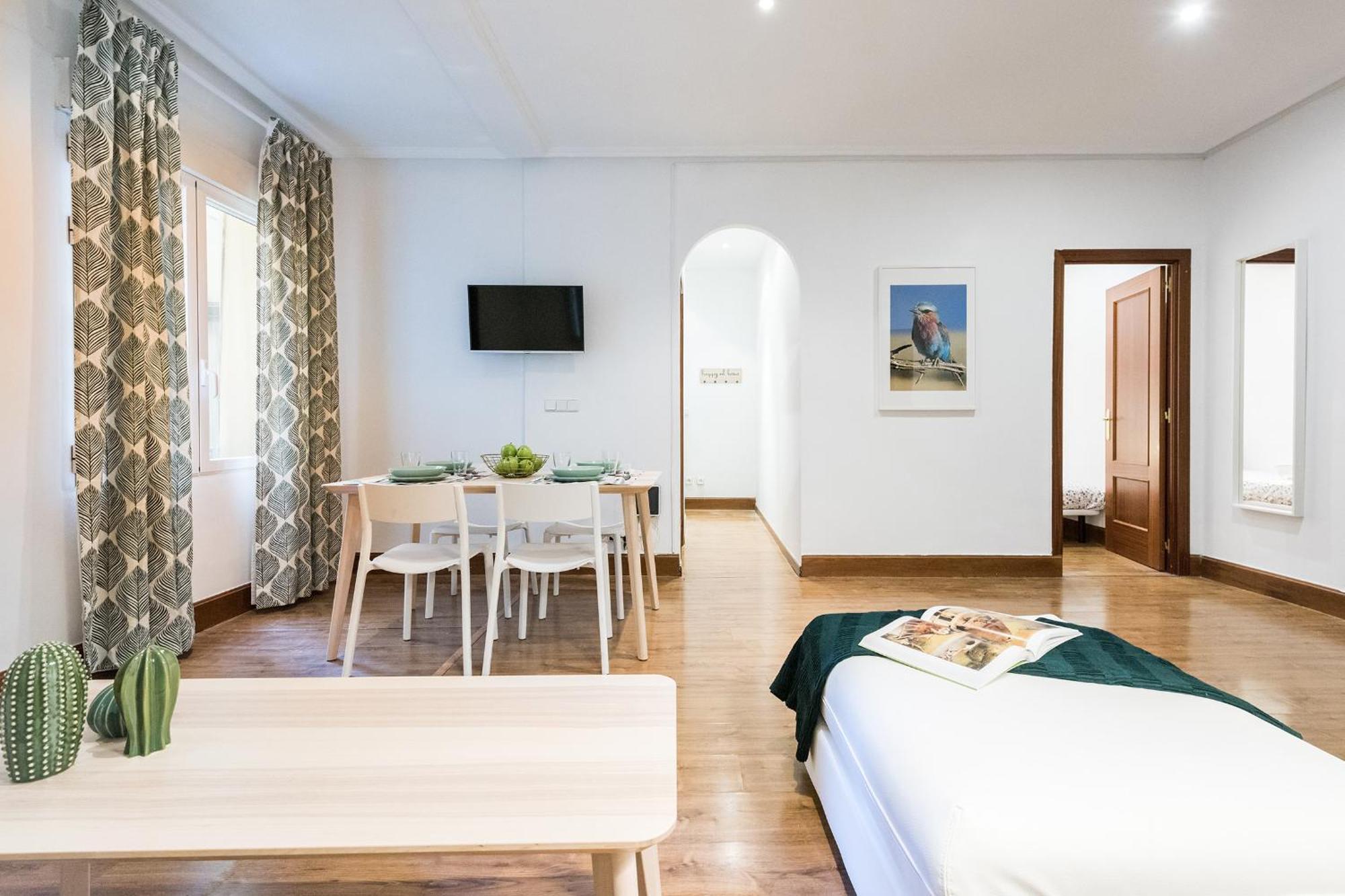 Lujosos Apartamentos En El Centro De マドリード エクステリア 写真